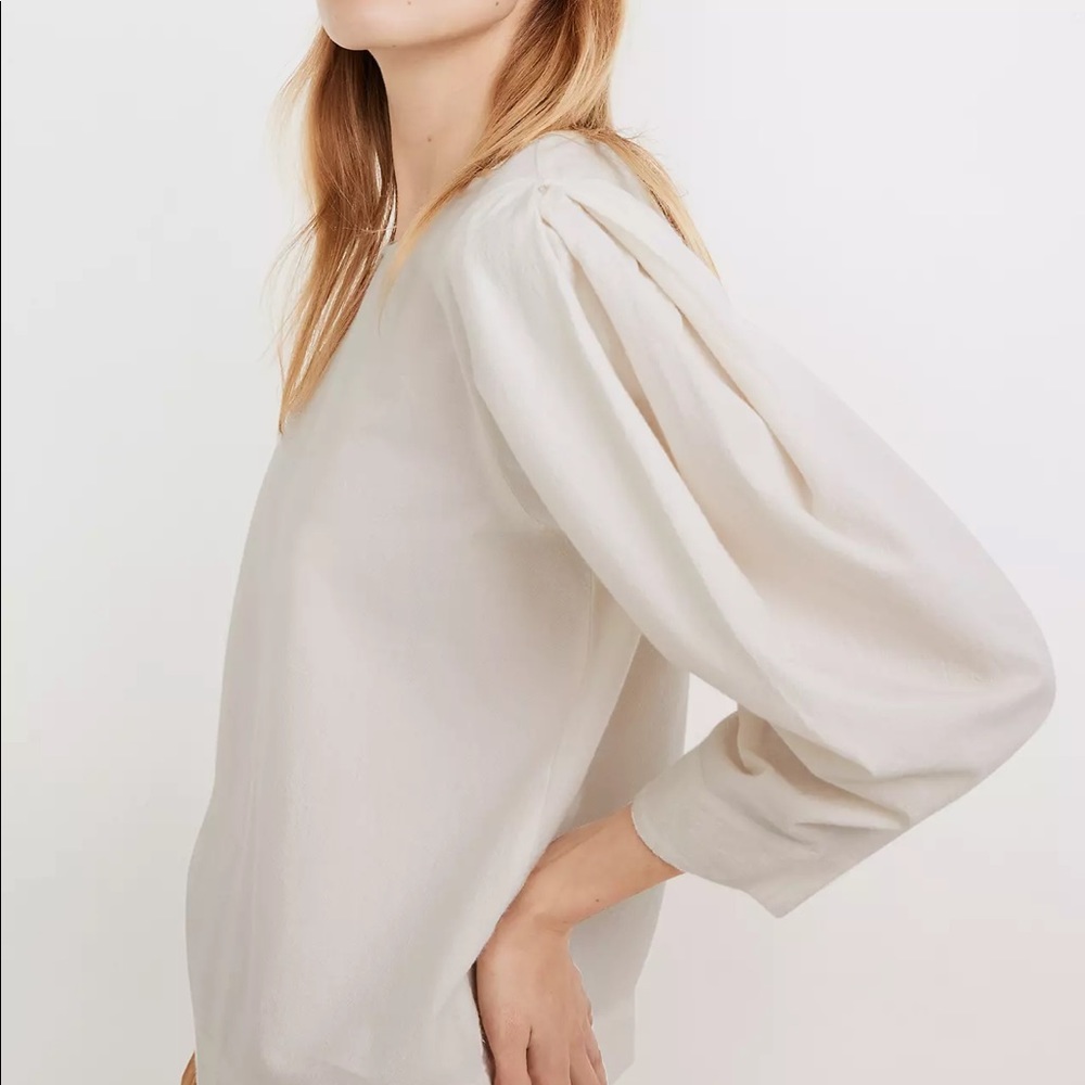 Madewell Crepe Puff-Sleeve Seamed Top